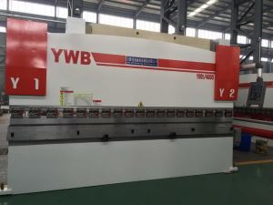 Assi 4 CNC idrawliku Press tal-brejkijiet 100 tunnellata