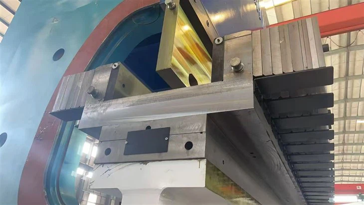 AHYW Yawei China  500mm Die  Bending 40mm 50mm hardox strenx mining truck factory manufacture supplier