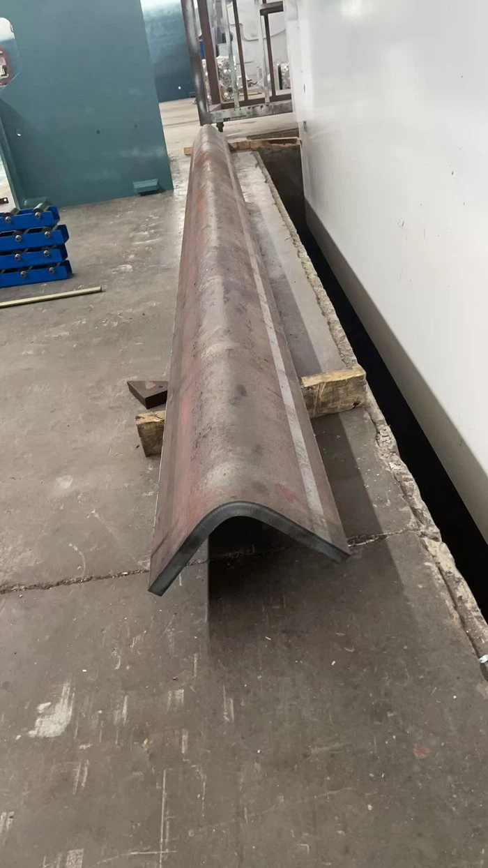 AHYW Yawei China made 16mm thick material metal bending machinery factory